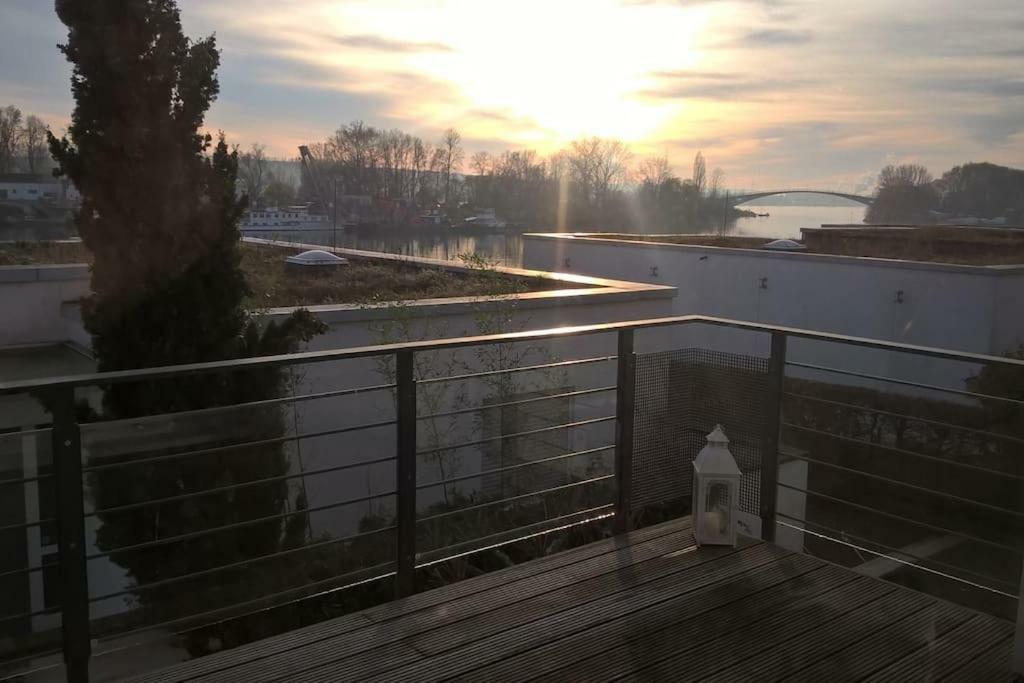 Wohnen Am Wasser Wiesbaden Zewnętrze zdjęcie